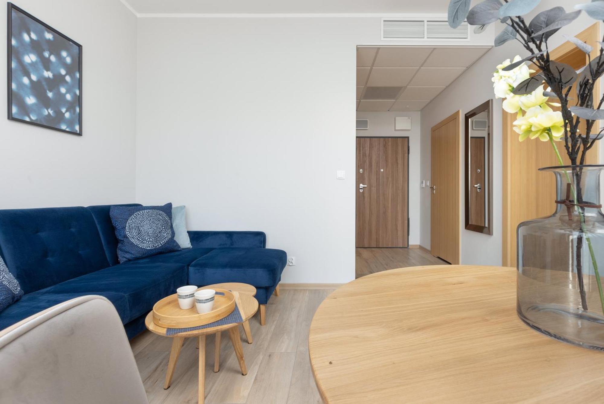 Business Center Apartments Warsaw Wola By Noclegi Renters Екстер'єр фото